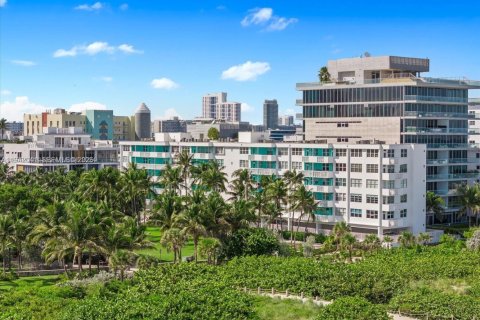 Condominio en venta en Miami Beach, Florida, 1 dormitorio, 59.46 m2 № 1999004 - foto 27