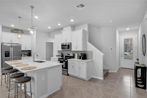 Touwnhouse à vendre à Ocoee, Floride: 3 chambres, 163.42 m2 № 1783546 - photo 19