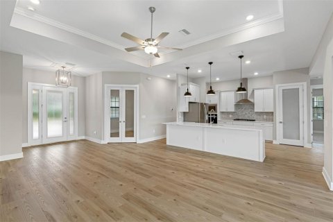 House in Brooksville, Florida 4 bedrooms, 253.72 sq.m. № 2101887 - photo 24