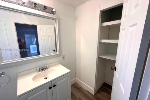 Appartement à louer à Dania Beach, Floride: 2 chambres № 2168227 - photo 7