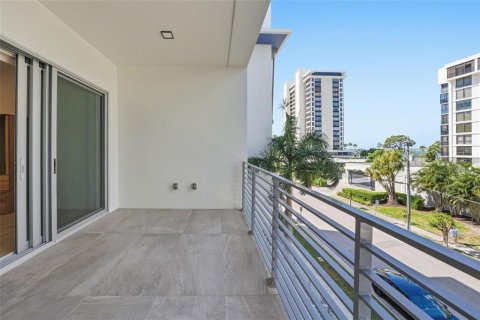 Condo in Sarasota, Florida, 3 bedrooms  № 2395824 - photo 7