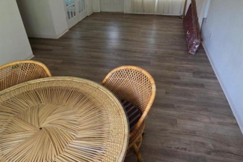 Villa ou maison à vendre à Dania Beach, Floride: 3 chambres, 96.15 m2 № 2269215 - photo 3