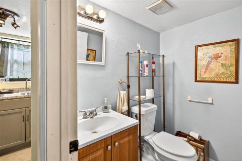 Casa en venta en New Port Richey, Florida, 3 dormitorios, 193.24 m2 № 1910291 - foto 11