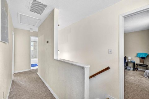 Casa en venta en New Port Richey, Florida, 3 dormitorios, 193.24 m2 № 1910291 - foto 16
