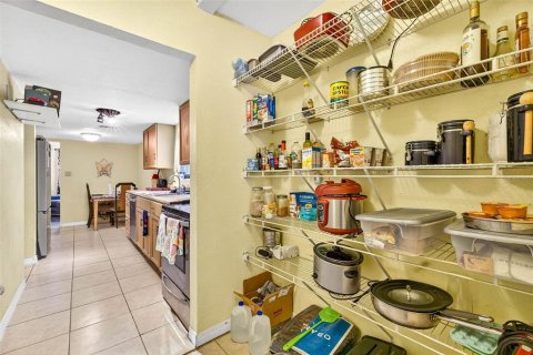 Casa en venta en New Port Richey, Florida, 3 dormitorios, 193.24 m2 № 1910291 - foto 8