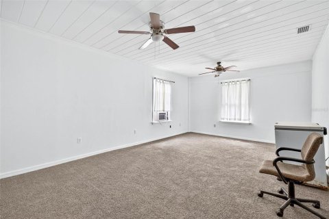 Casa en venta en New Port Richey, Florida, 3 dormitorios, 193.24 m2 № 1910291 - foto 12