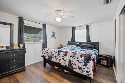 Casa en venta en Holiday, Florida, 2 dormitorios, 95.13 m2 № 1687033 - foto 4