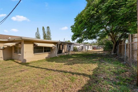 Casa en venta en Holiday, Florida, 2 dormitorios, 95.13 m2 № 1687033 - foto 15