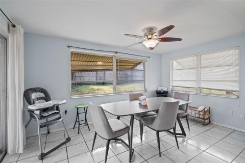 Casa en venta en Holiday, Florida, 2 dormitorios, 95.13 m2 № 1687033 - foto 11