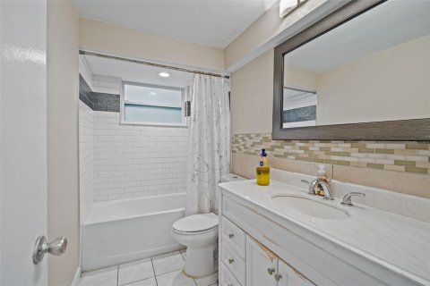 Casa en venta en Holiday, Florida, 2 dormitorios, 95.13 m2 № 1687033 - foto 5
