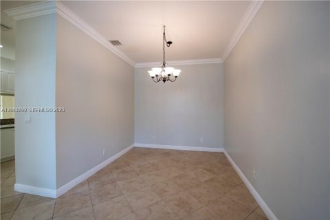 Townhouse in Davie, Florida 3 bedrooms, 178.74 sq.m. № 2088419 - photo 9