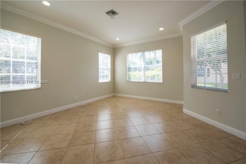 Townhouse in Davie, Florida 3 bedrooms, 178.74 sq.m. № 2088419 - photo 11