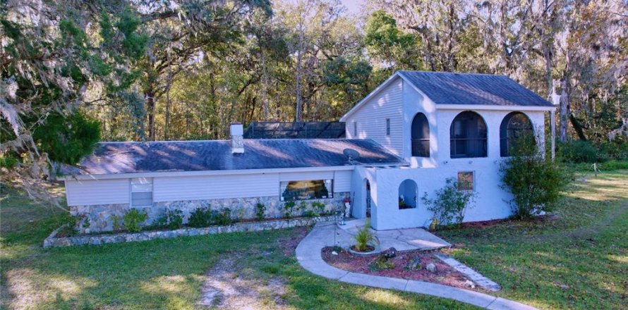 Casa en Brooksville, Florida 4 dormitorios, 235.97 m2 № 1883053