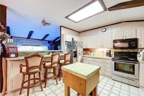 House in Brooksville, Florida 4 bedrooms, 235.97 sq.m. № 1883053 - photo 30