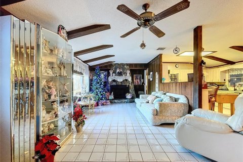 House in Brooksville, Florida 4 bedrooms, 235.97 sq.m. № 1883053 - photo 22
