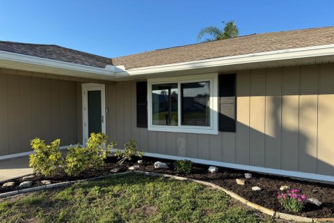 Casa en venta en Port St. Lucie, Florida, 3 dormitorios, 161.46 m2 № 2190234 - foto 6