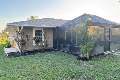 Casa en venta en Port St. Lucie, Florida, 3 dormitorios, 161.46 m2 № 2190234 - foto 10