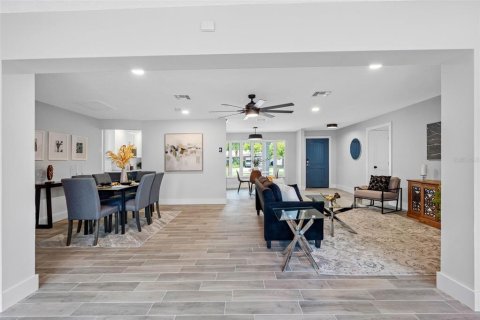 Villa ou maison à vendre à Clearwater, Floride: 3 chambres, 180.32 m2 № 2203768 - photo 12