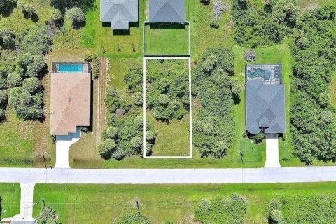 Land in Rotonda, Florida № 2164992