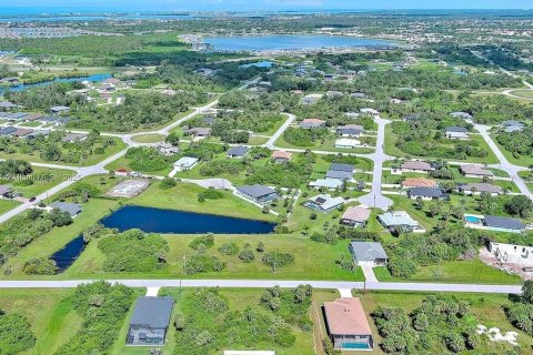 Land in Rotonda, Florida № 2164992 - photo 17