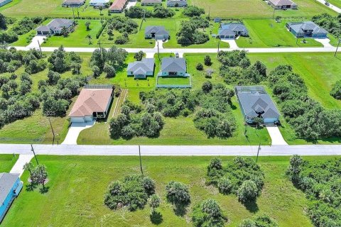 Land in Rotonda, Florida № 2164992 - photo 13
