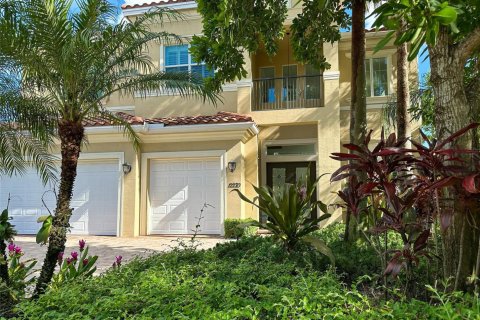 House in Wellington, Florida 6 bedrooms, 404.12 sq.m. № 2281238