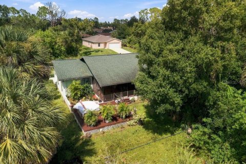 House in Port Charlotte, Florida 3 bedrooms, 123.37 sq.m. № 2388127 - photo 4