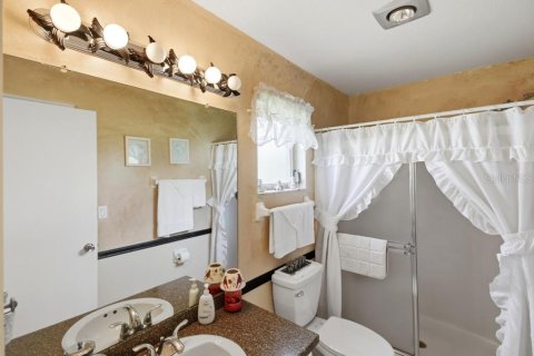 House in Port Charlotte, Florida 3 bedrooms, 123.37 sq.m. № 2388127 - photo 18