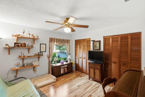 House in Port Charlotte, Florida 3 bedrooms, 123.37 sq.m. № 2388127 - photo 20