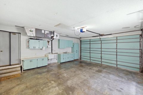 House in Port Charlotte, Florida 3 bedrooms, 123.37 sq.m. № 2388127 - photo 27