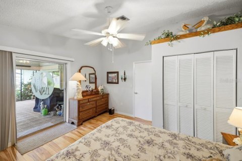 House in Port Charlotte, Florida 3 bedrooms, 123.37 sq.m. № 2388127 - photo 25