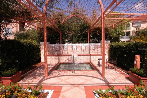 Condominio en alquiler en Sarasota, Florida, 3 dormitorios, 130.06 m2 № 1631472 - foto 15