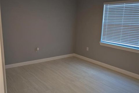 Condo in Tampa, Florida, 2 bedrooms  № 2204889 - photo 4