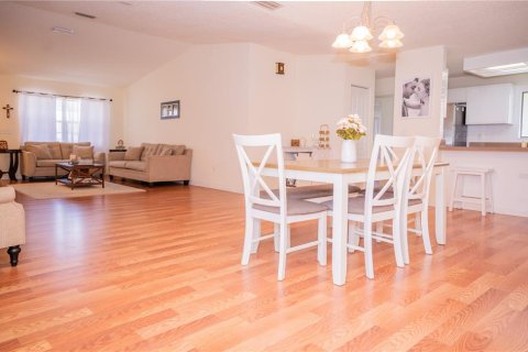 House in Palm Coast, Florida 3 bedrooms, 131.18 sq.m. № 2411685 - photo 10