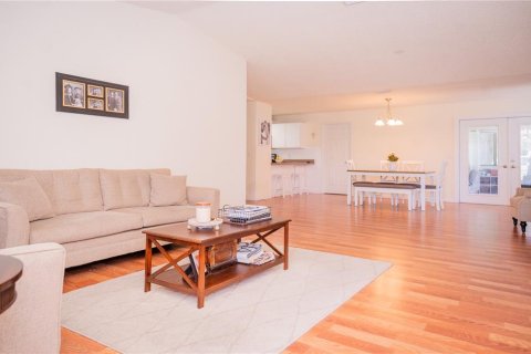 House in Palm Coast, Florida 3 bedrooms, 131.18 sq.m. № 2411685 - photo 6