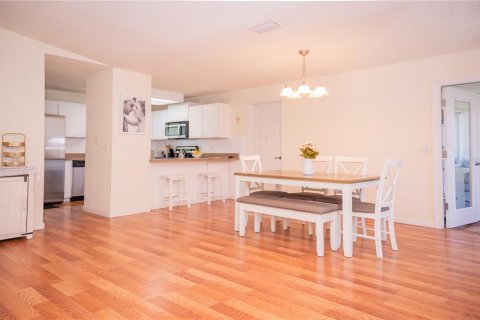 House in Palm Coast, Florida 3 bedrooms, 131.18 sq.m. № 2411685 - photo 9