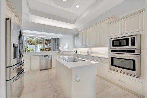 Townhouse in Bradenton, Florida 3 bedrooms, 282.98 sq.m. № 1876073 - photo 10
