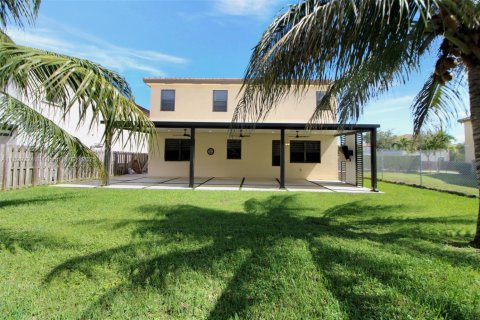 Villa ou maison à louer à Miami, Floride: 4 chambres № 1950902 - photo 13
