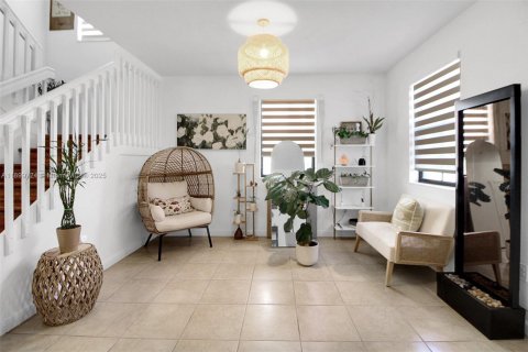 Villa ou maison à louer à Miami, Floride: 4 chambres № 1950902 - photo 6