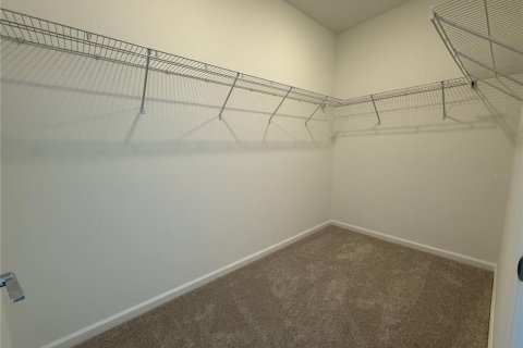 House in DeBary, Florida 4 bedrooms, 187.94 sq.m. № 1910065 - photo 28