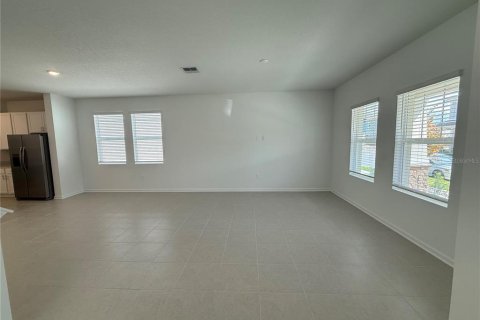 House in DeBary, Florida 4 bedrooms, 187.94 sq.m. № 1910065 - photo 7