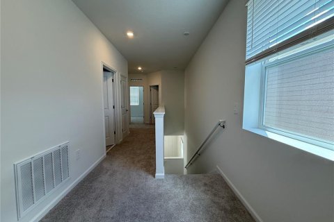 House in DeBary, Florida 4 bedrooms, 187.94 sq.m. № 1910065 - photo 26