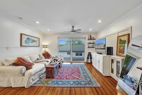 Condominio en venta en Fort Lauderdale, Florida, 2 dormitorios, 113.15 m2 № 2047353 - foto 2