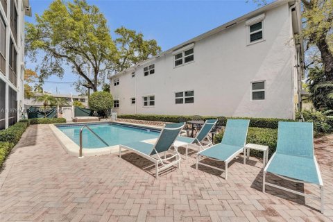 Condominio en venta en Fort Lauderdale, Florida, 2 dormitorios, 113.15 m2 № 2047353 - foto 30