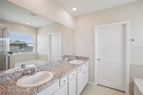 Villa ou maison à vendre à San Antonio, Floride: 5 chambres, 272.58 m2 № 2151088 - photo 18