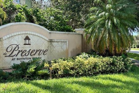 Condo à Boynton Beach, Floride, 3 chambres  № 2039204