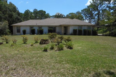 House in Ocala, Florida 3 bedrooms, 191.56 sq.m. № 1851417 - photo 1