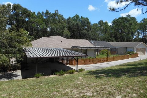 House in Ocala, Florida 3 bedrooms, 191.56 sq.m. № 1851417 - photo 5