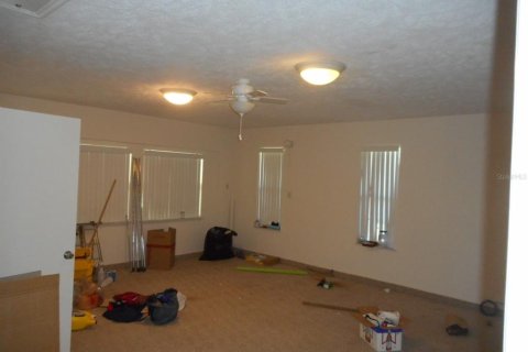 House in Ocala, Florida 3 bedrooms, 191.56 sq.m. № 1851417 - photo 22