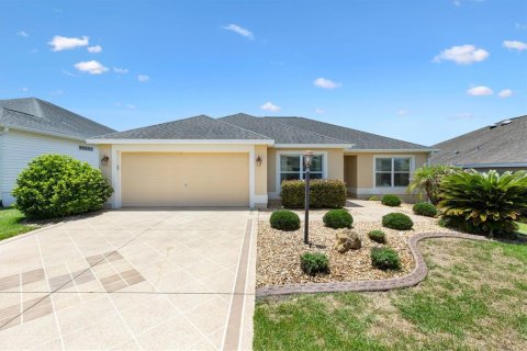 Villa ou maison à The Villages, Floride 3 chambres, 148.27 m2 № 2150230